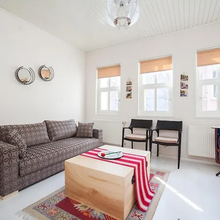 Apartmán Newly-renovated 2